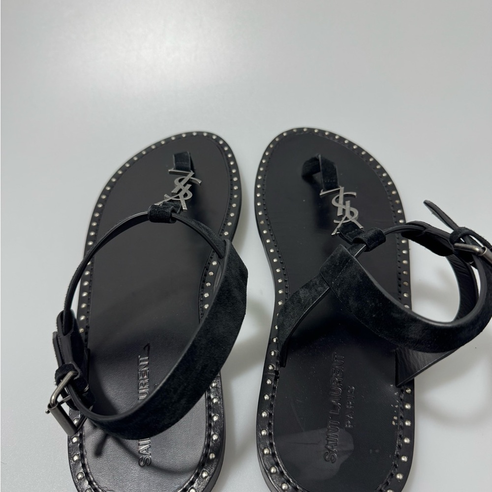 Saint Laurent Cassandra Flat Sandals in Suede with Silver-tone Monogram Black - Picture 4 of 6